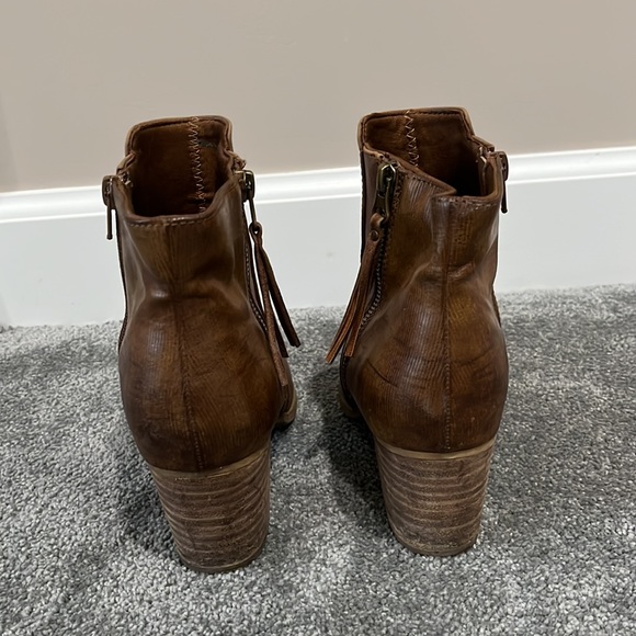 Brown Bootie - Picture 4 of 5